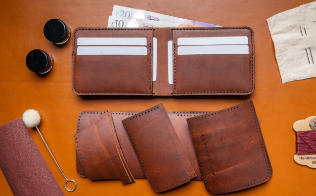 MAKING WALLET PATTERNS - Leather Goods and Footwear